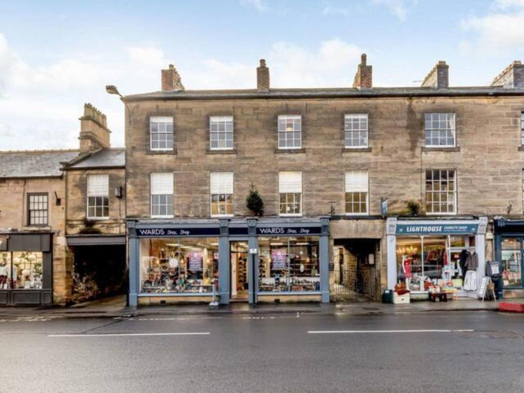 Pass The Keys Old Beams Luxury Style & Comfort In Town Centre Bakewell Exterior foto